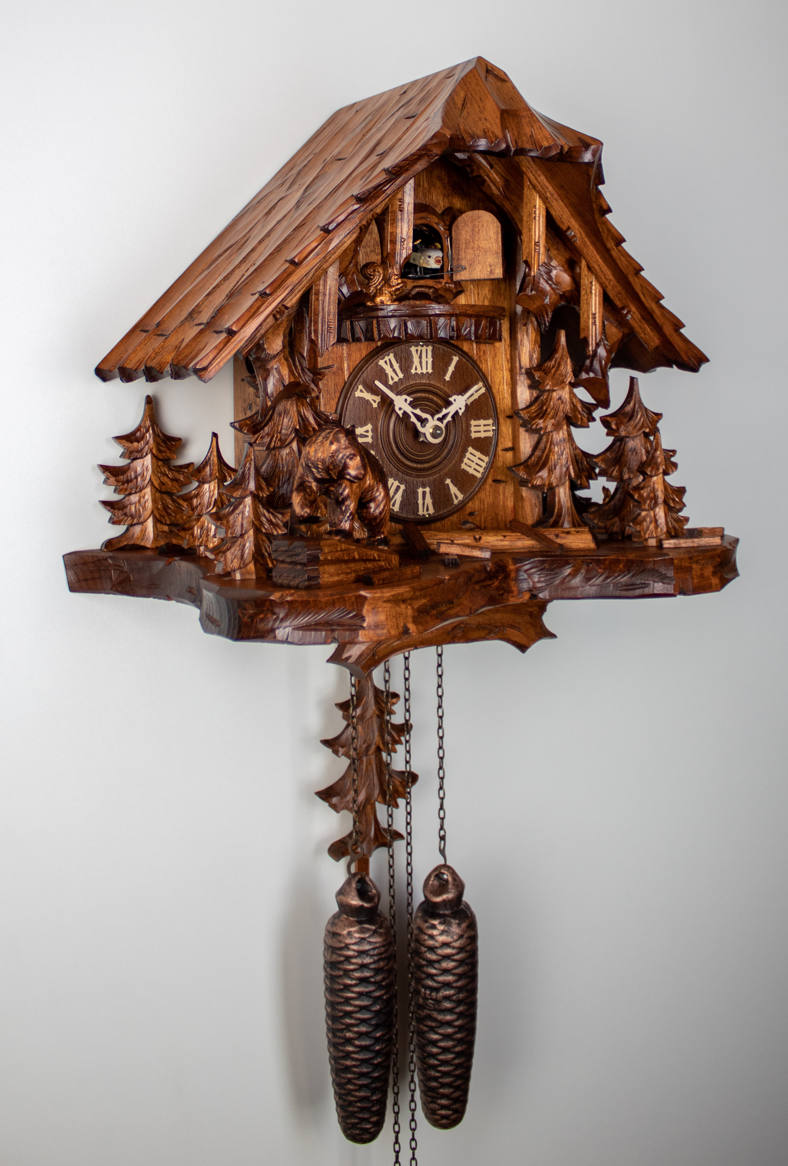 8 Days Cuckoo Clock Black Forest House with bear and squirrel