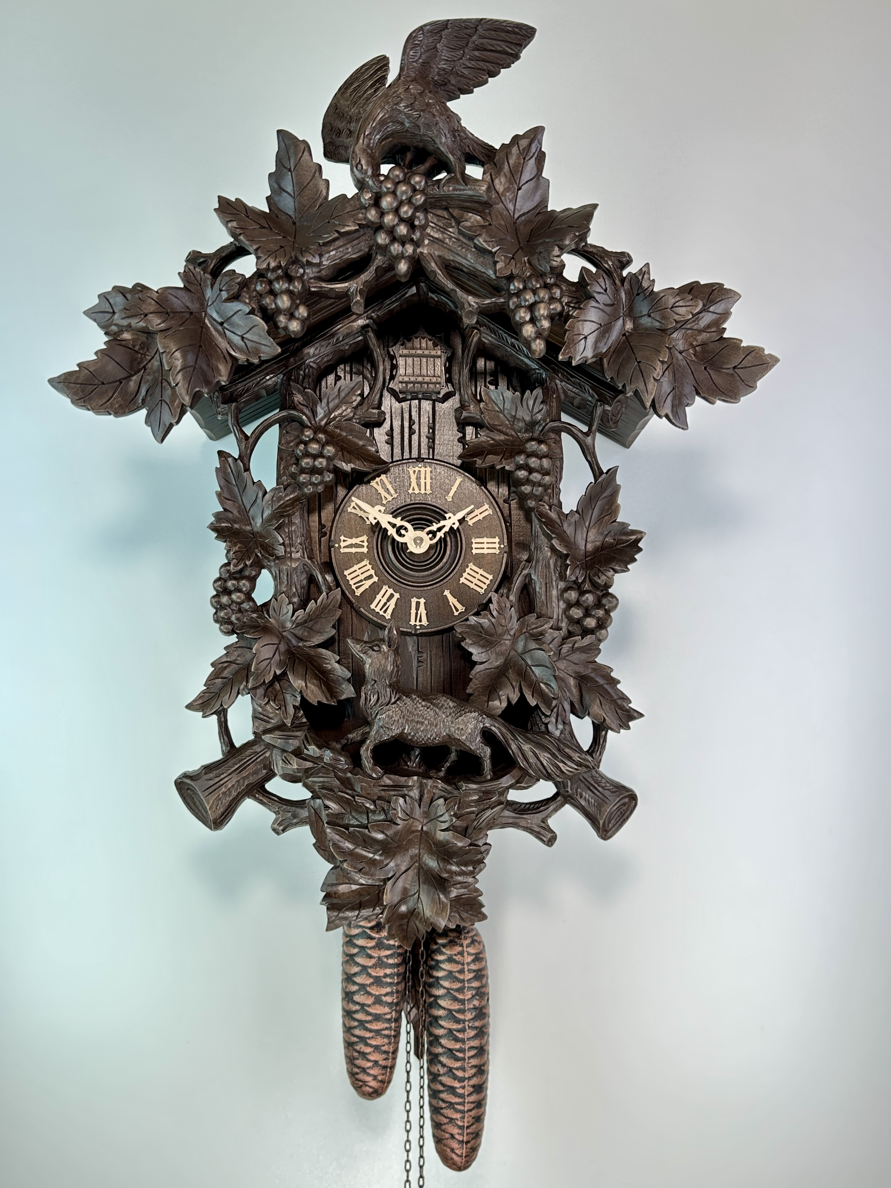 8 Days Cuckoo Clock with fox and grapes