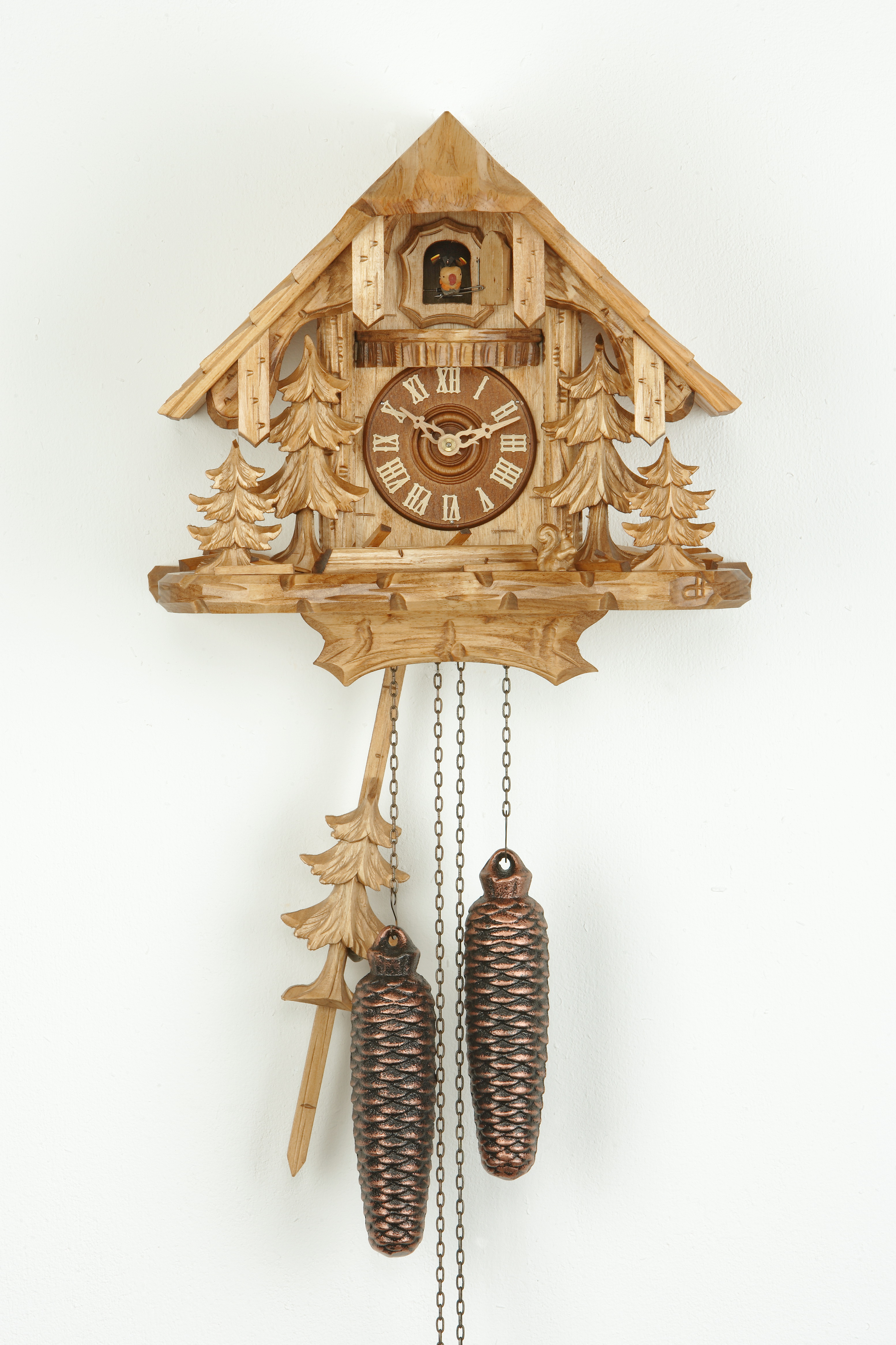 8 Days Cuckoo Clock Black Forest House with woodland and squirrel
