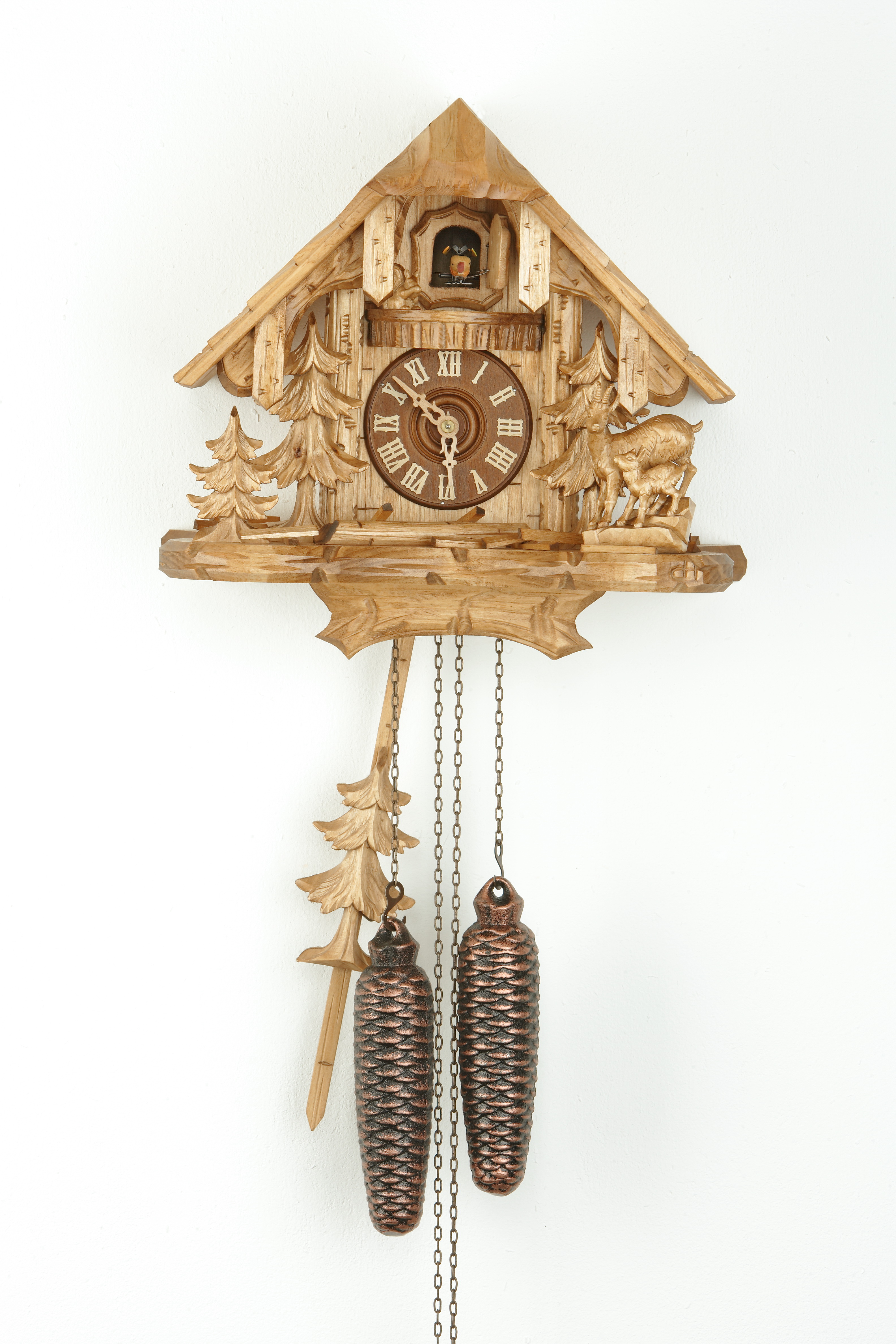 8 Days Cuckoo Clock Black Forest House with chamois family and squirrel