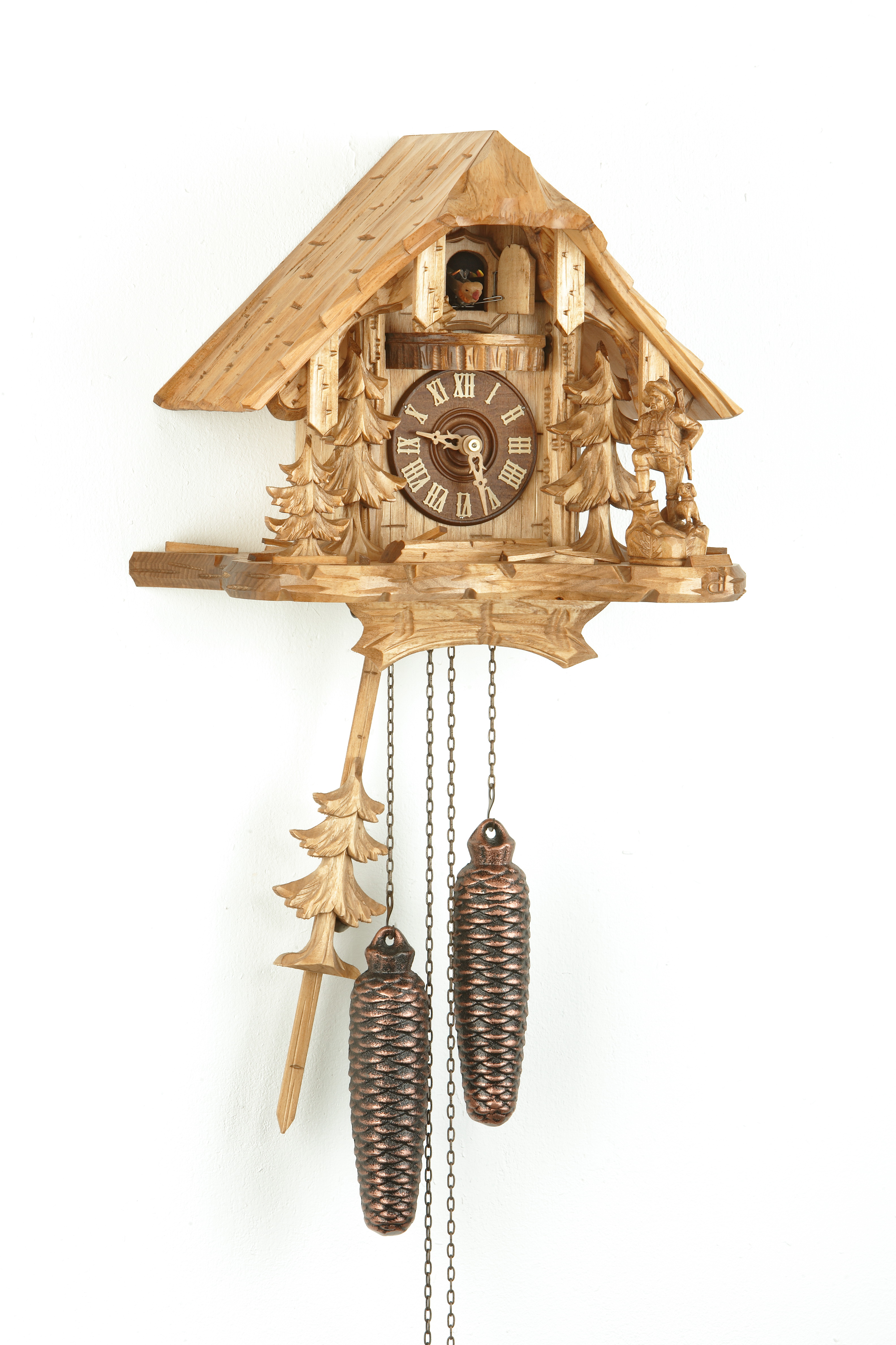 8 Days Cuckoo Clock Black Forest House with hunter and squirrel