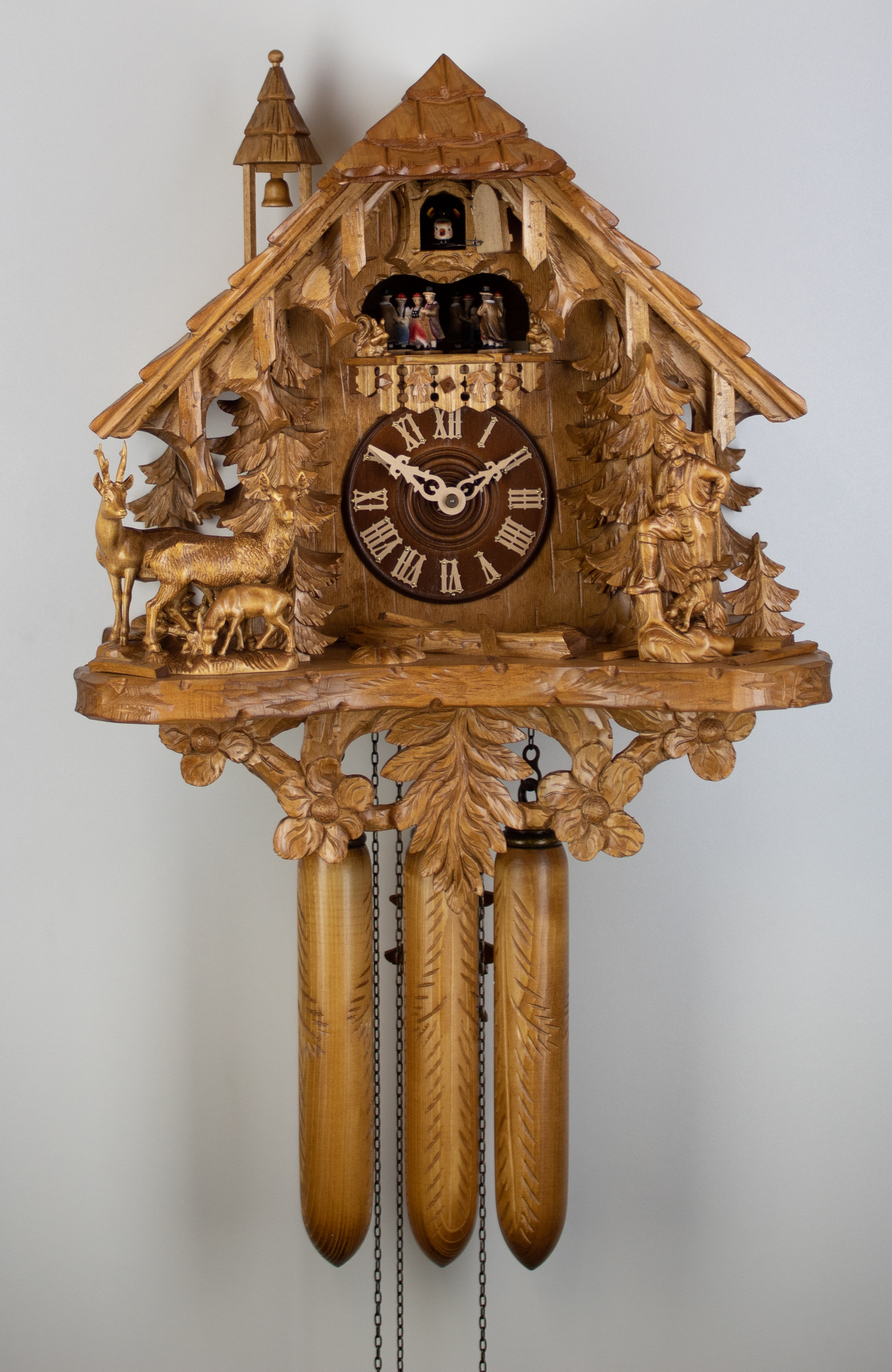 8 Days Music Dancer  Cuckoo Clock Black Forest House with hunter and dog, roe deer family