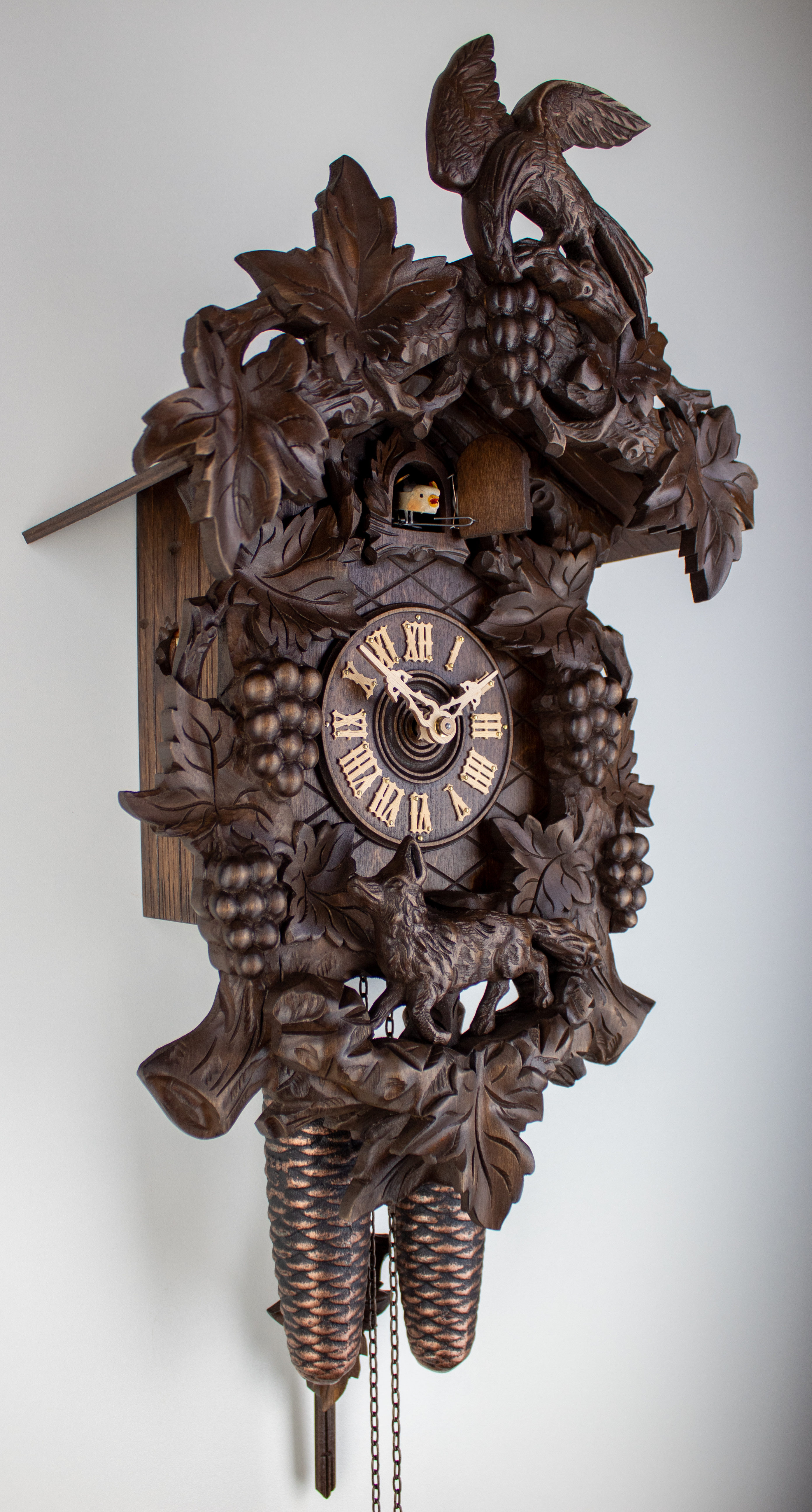 8 Days Cuckoo Clock with fox and grapes
