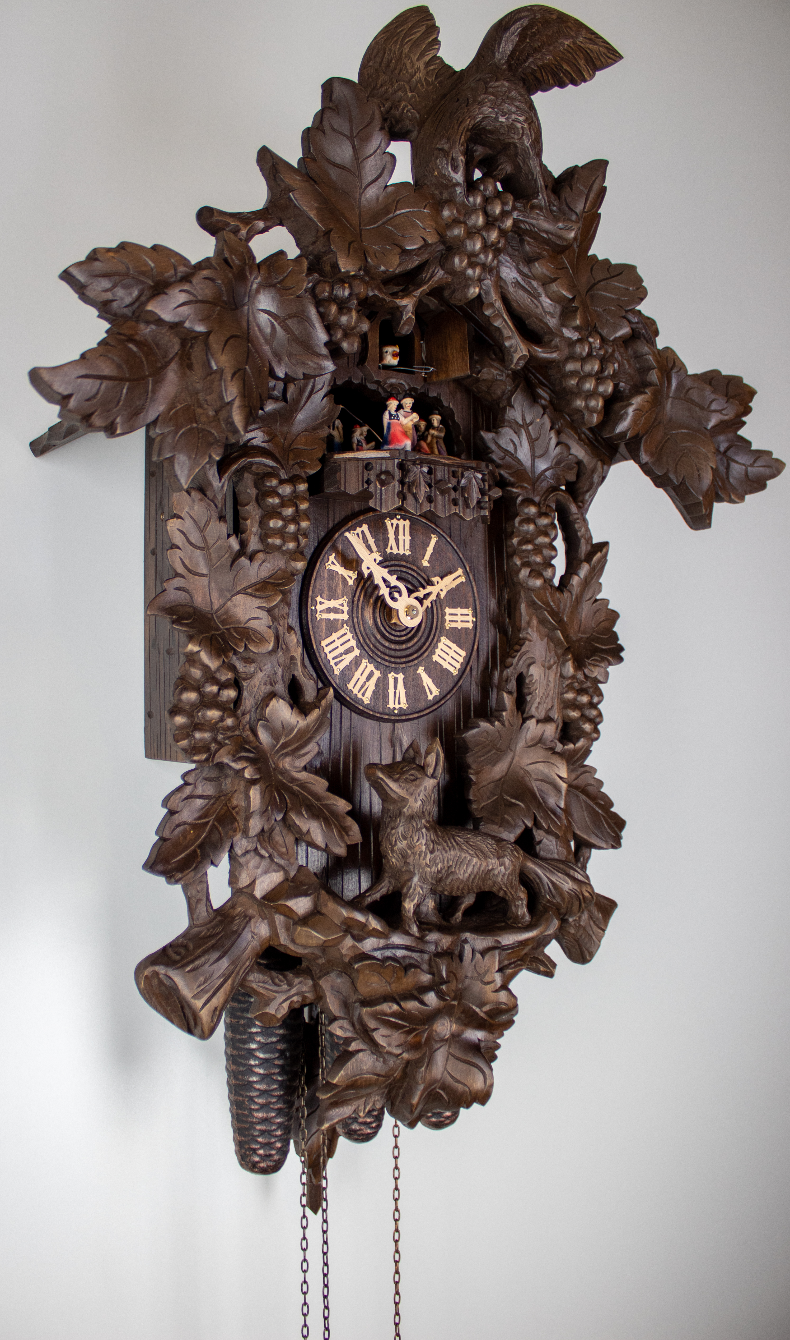 8 Days Music Dancer  Cuckoo Clock with fox and grapes
